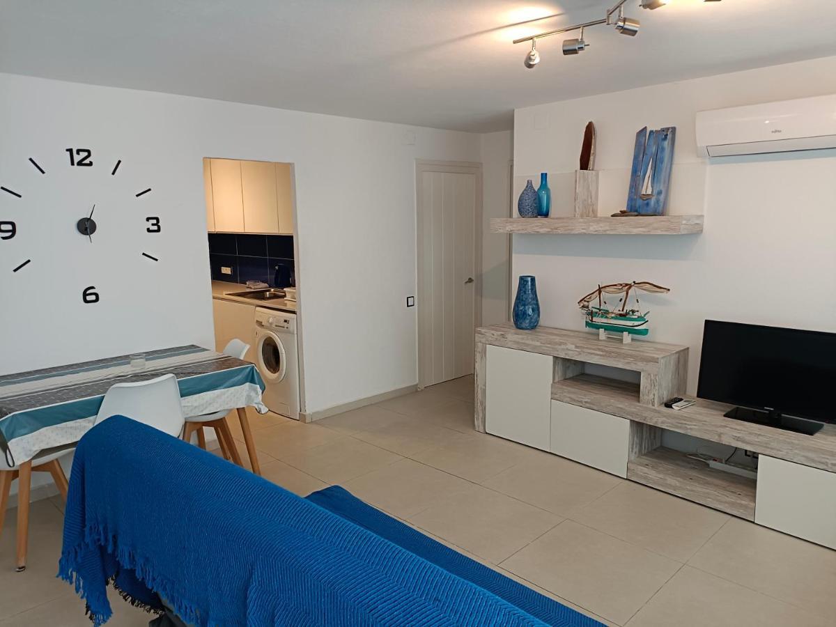 Apartamento Completo En กาดาเกส ภายนอก รูปภาพ
