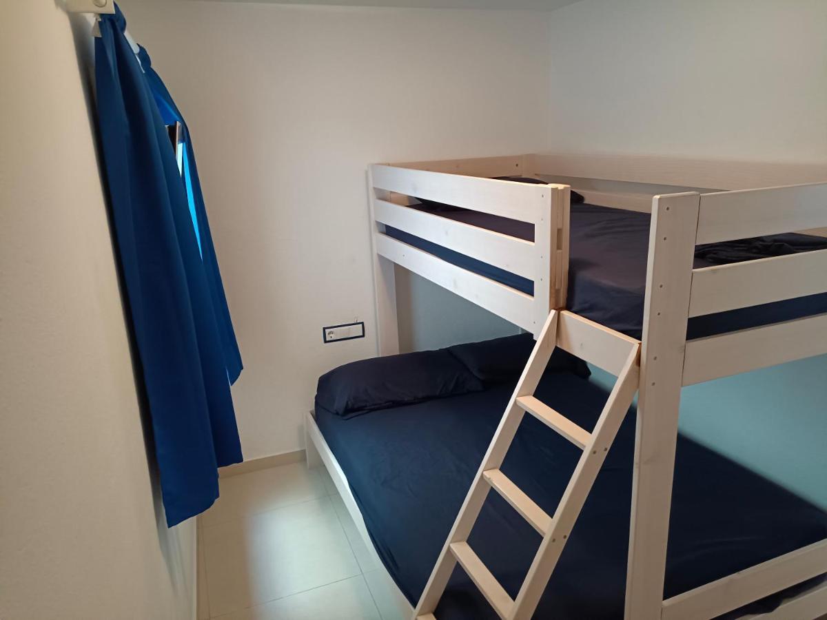 Apartamento Completo En กาดาเกส ภายนอก รูปภาพ